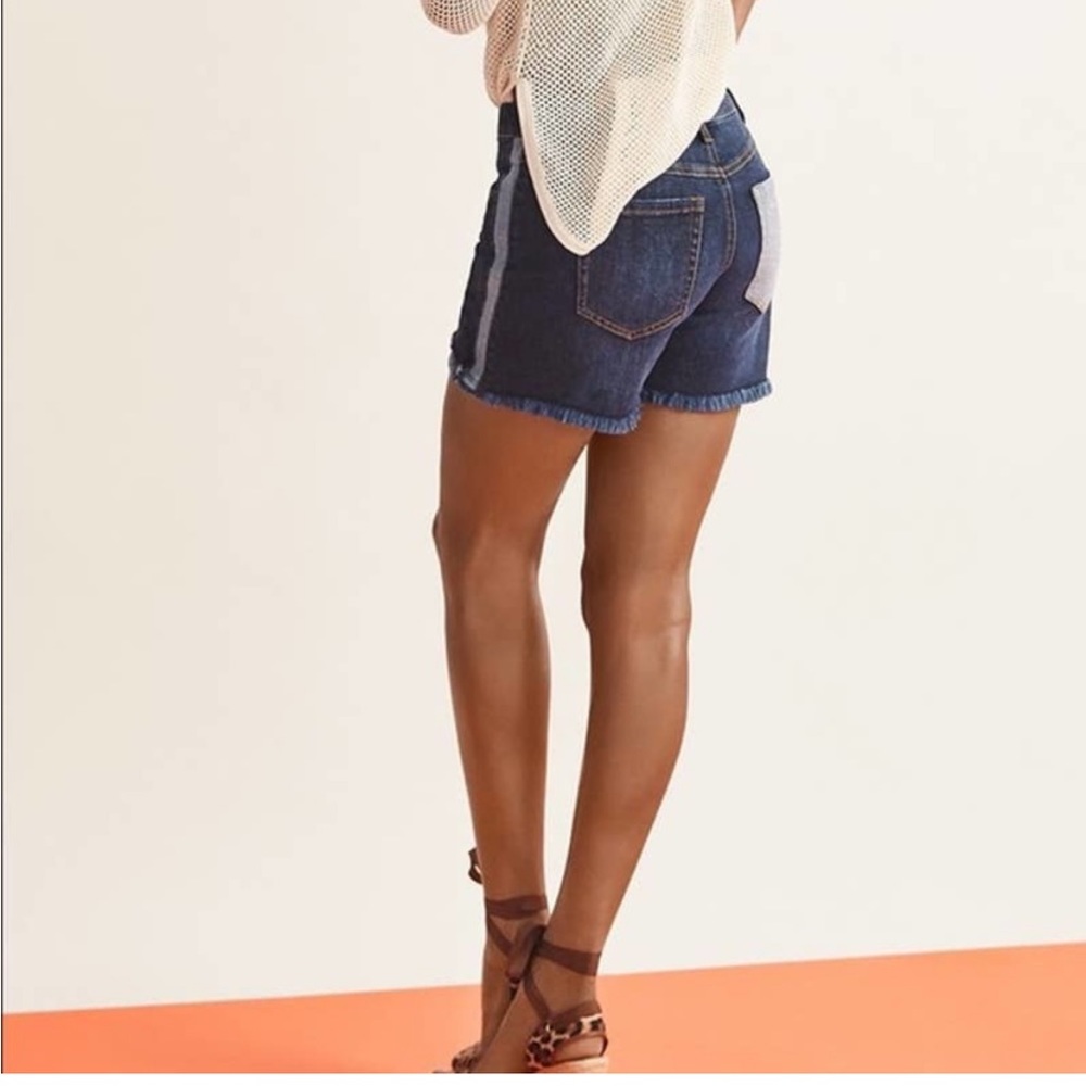 CABI Tuxedo Tomboy Raw Hem Denim Shorts SZ 6